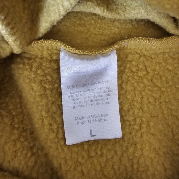 Madison Mallards Size Large Sweatshirt - Picture 2 of 2